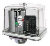Реле давления MDR-F  4 YAA SAA A 010A030 (пластиковый штуцер)