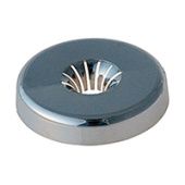 Фасадная розетка универсальная для трубы, хромированная с глянцевой поверхностью.